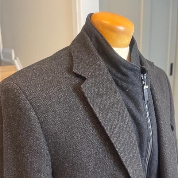 BUGATTI Dark Charcoal Wool Blend Blazer 42R Zip Insert Modern Tailored - Picture 3 of 13